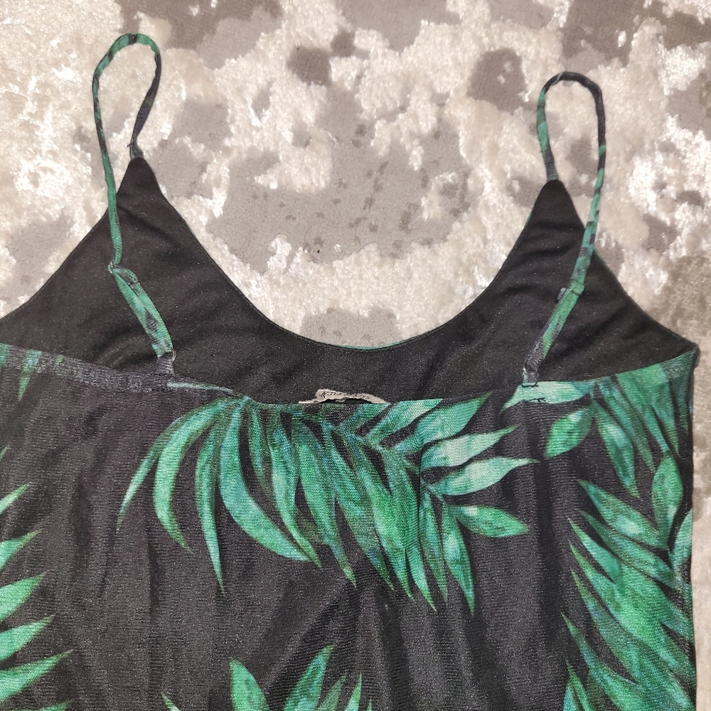 Palm Print Dress - Picture 3 of 7